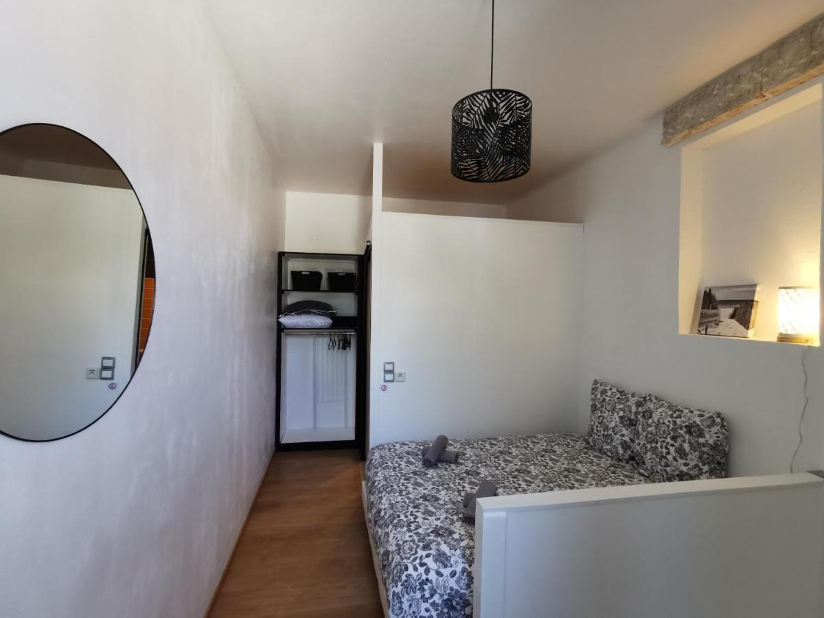 Charmant Appartement Dans Centre Meschers/Gironde מראה חיצוני תמונה